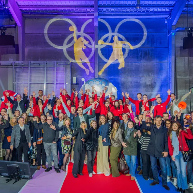 Photo De Famille Soiree Des Ambassadeurs Laurent Javoy Hello Lille